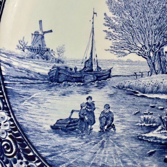 Vintage Royal Sphinx Delfts Cobalt Blue 15.5" Charger Plate by Boch - Picture 5 of 8